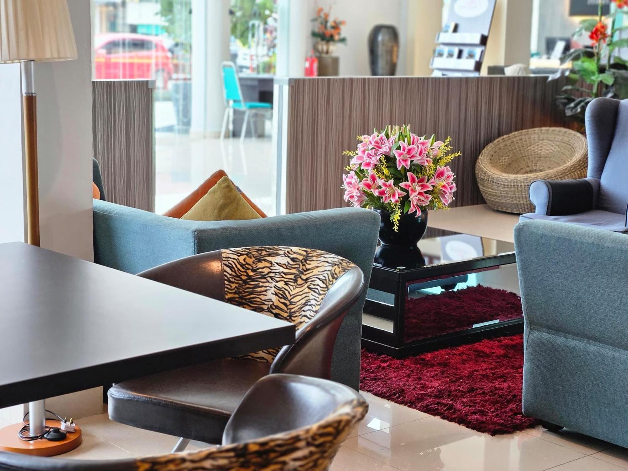 Go Lodge Hotel Kuantan Kültér fotó